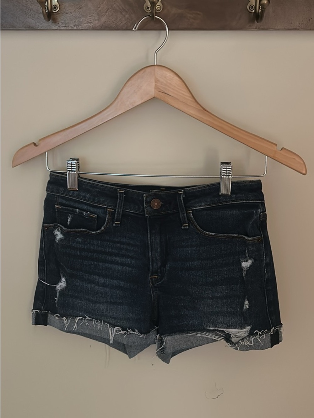 Abercrombie & Fitch Harper Low Rise Short 25 Distressed Denim Shorts